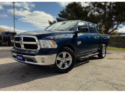 RAM 1500 Classic ST Crew Cab 4WD 2019