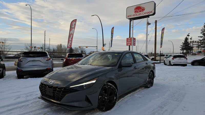 2022 Hyundai Elantra Preferred FWD