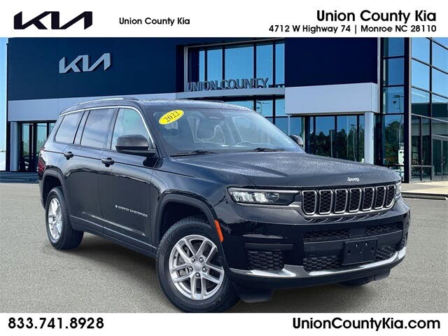 2022 Jeep Grand Cherokee L Laredo 4WD