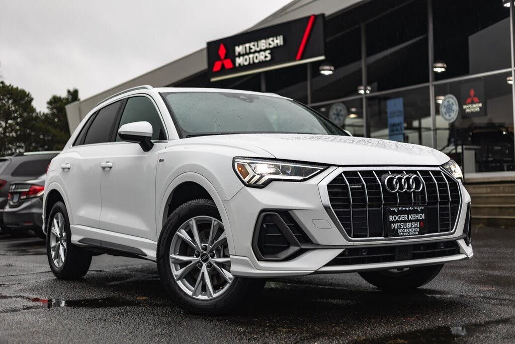 2023 Audi Q3 quattro Premium S Line 45 TFSI