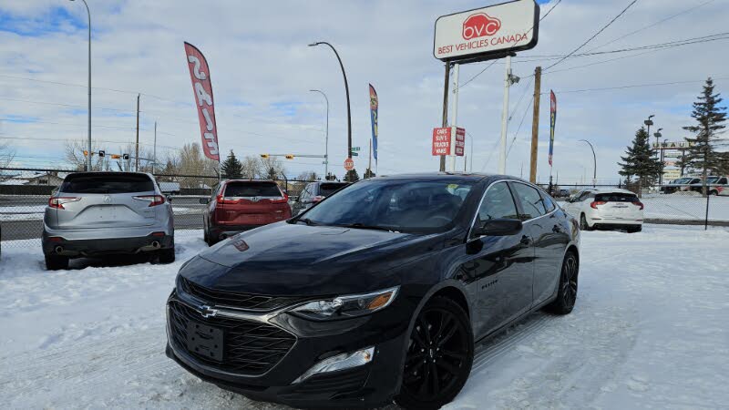 Chevrolet Malibu LT with 1LT FWD 2023
