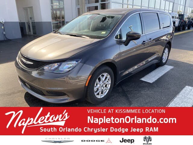 2023 Chrysler Voyager LX FWD