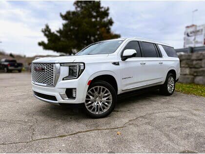 2023 GMC Yukon XL Denali 4WD