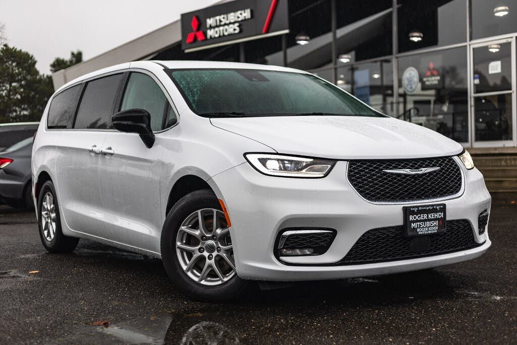 2024 Chrysler Pacifica Touring L FWD