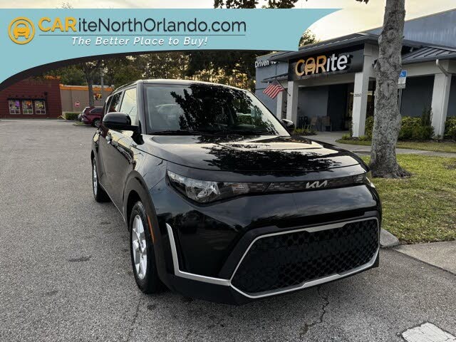 2024 Kia Soul LX FWD