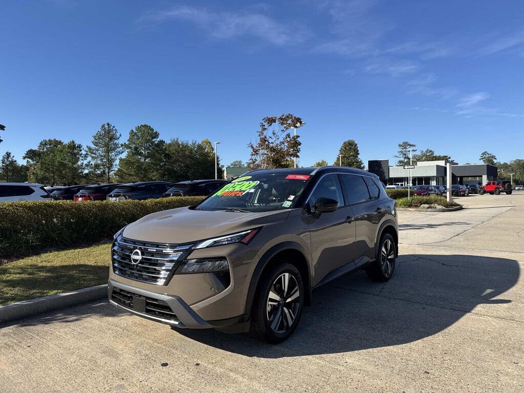 2024 Nissan Rogue SL FWD