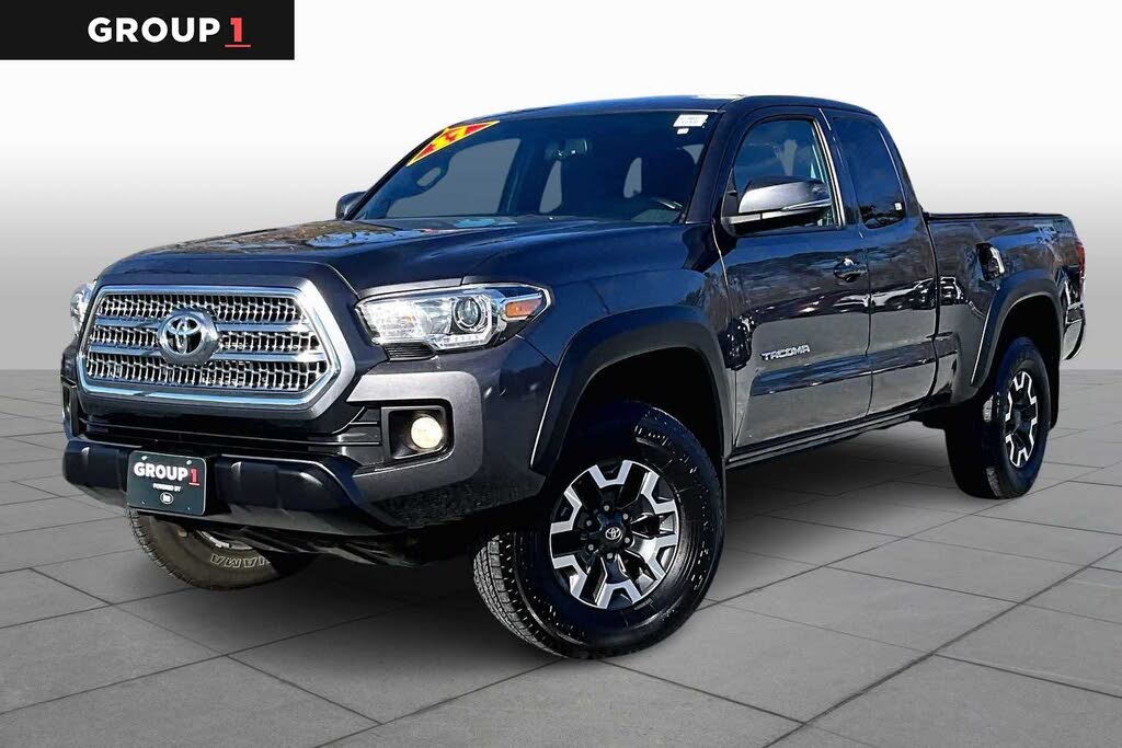 2017 Toyota Tacoma TRD Off Road V6 Access Cab 4WD