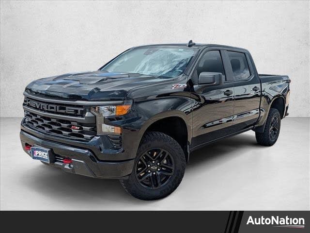 2024 Chevrolet Silverado 1500 Custom Trail Boss Crew Cab 4WD