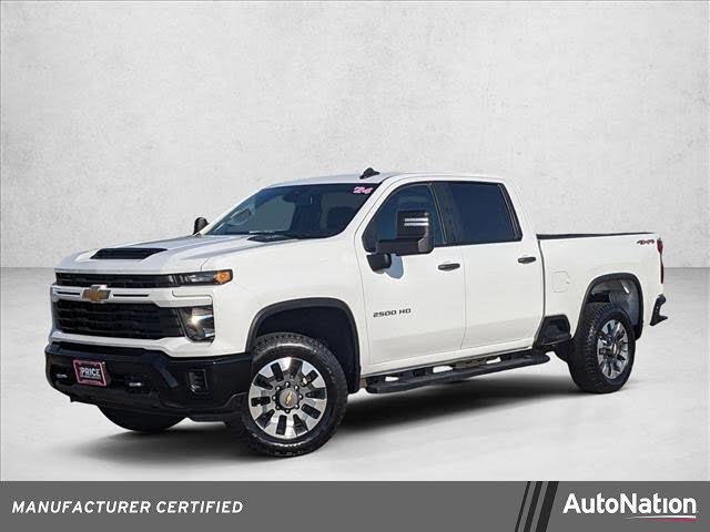 2024 Chevrolet Silverado 2500HD Custom Crew Cab 4WD