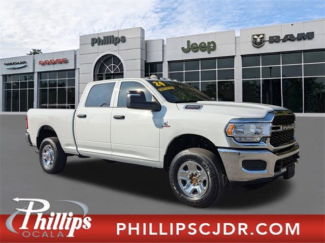 2024 RAM 2500 Tradesman Crew Cab 4WD