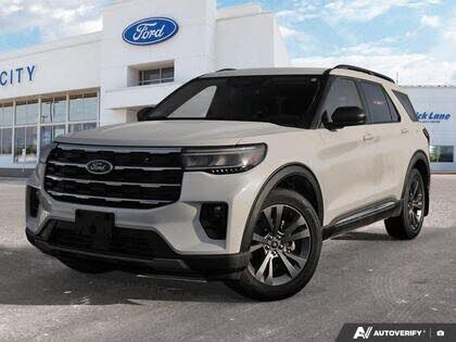 2025 Ford Explorer Active AWD