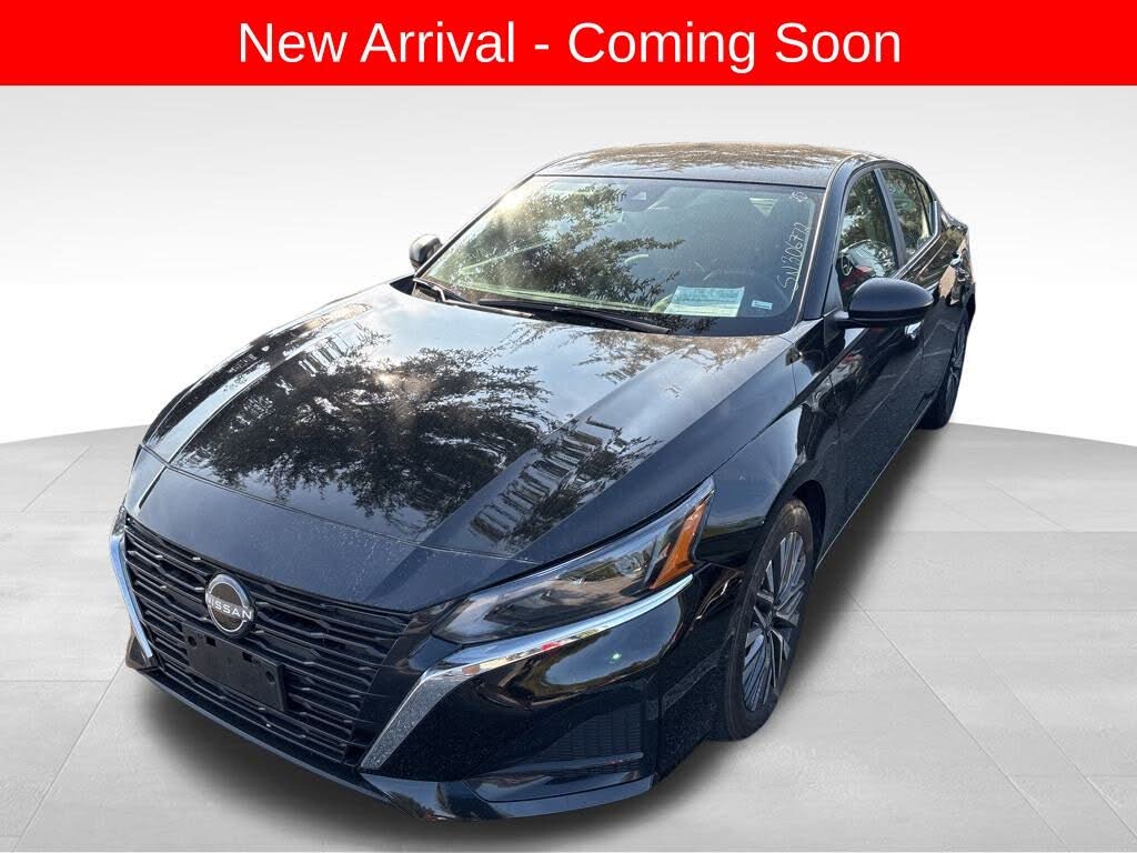 2025 Nissan Altima 2.5 SV FWD