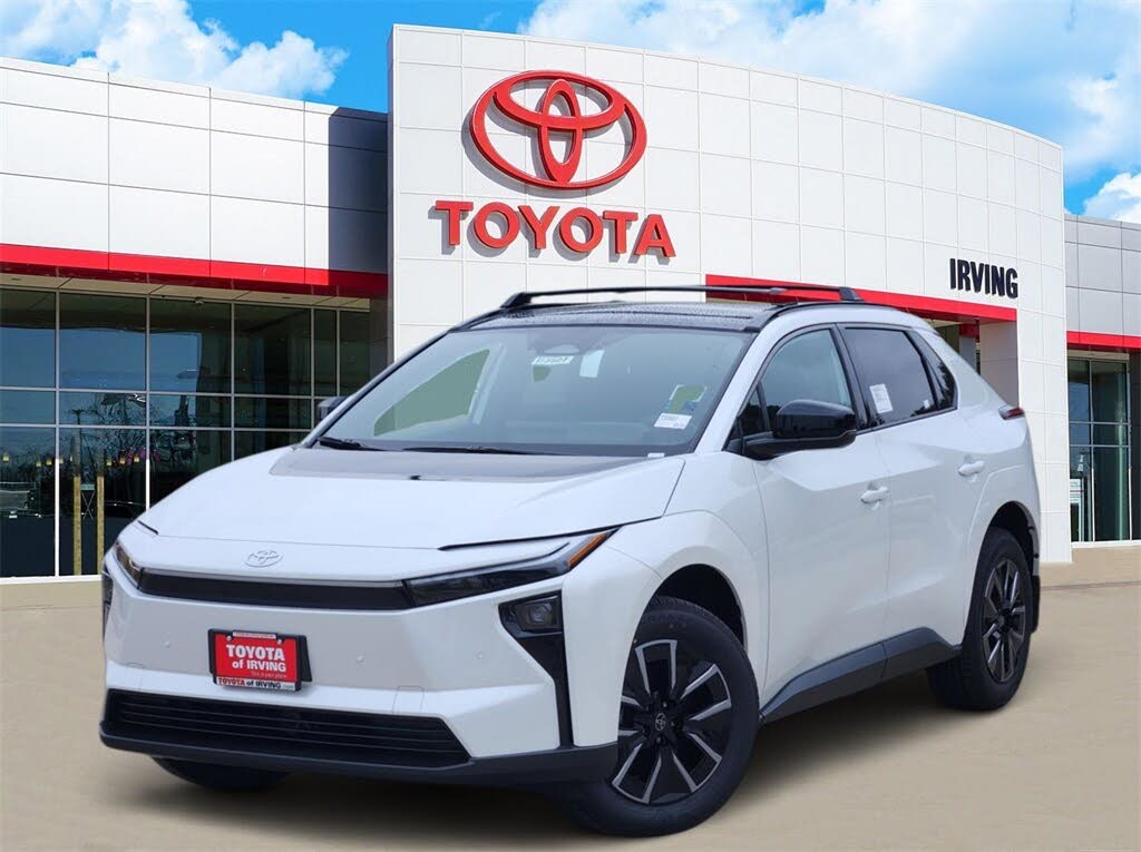 2026 Toyota bZ XLE Plus FWD