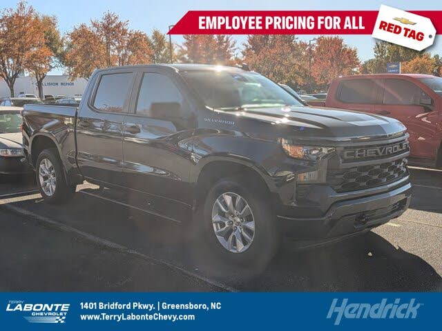 2022 Chevrolet Silverado 1500 Custom Crew Cab RWD