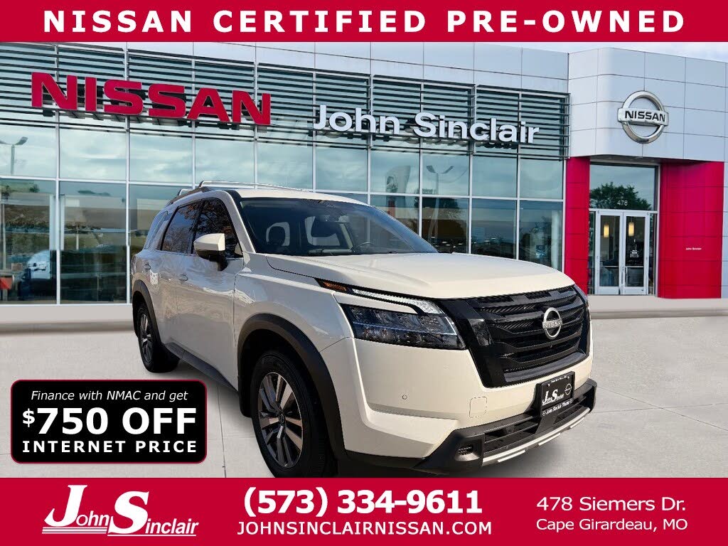 2023 Nissan Pathfinder SL 4WD