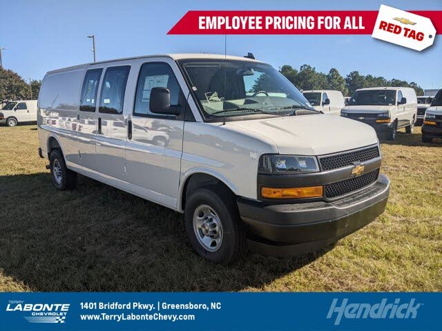 2025 Chevrolet Express Cargo 3500 RWD