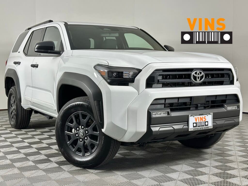 2025 Toyota 4Runner SR5 4WD