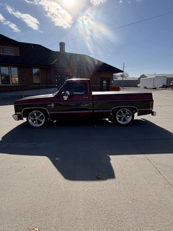 1986 Chevrolet C/K 10 Silverado RWD