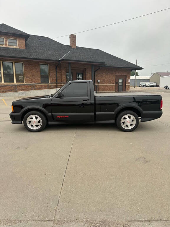 1991 GMC Syclone 2 Dr Turbo AWD Standard Cab SB