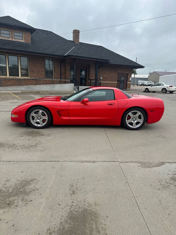 1999 Chevrolet Corvette Coupe RWD