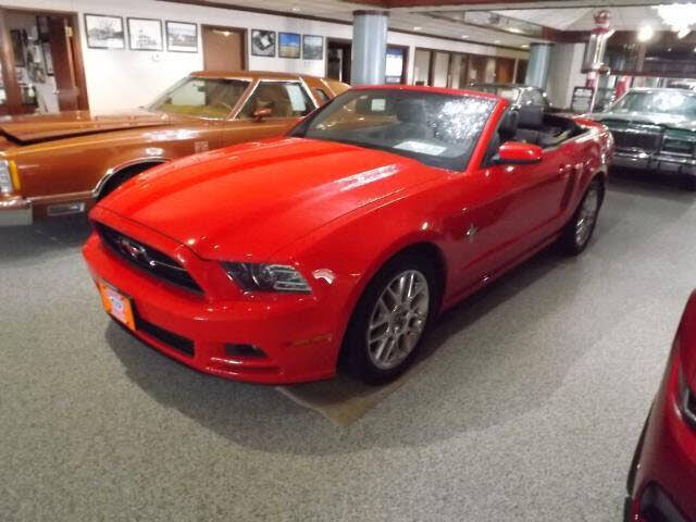 2013 Ford Mustang V6 Premium Convertible RWD