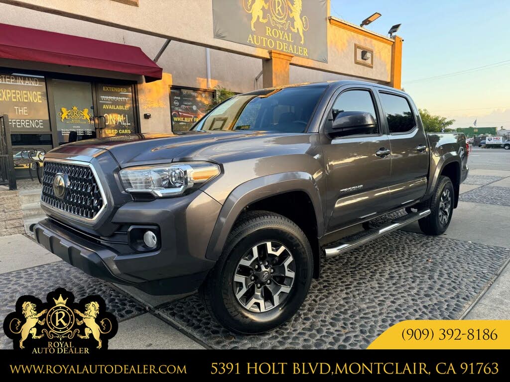 2018 Toyota Tacoma SR5 V6 Double Cab RWD