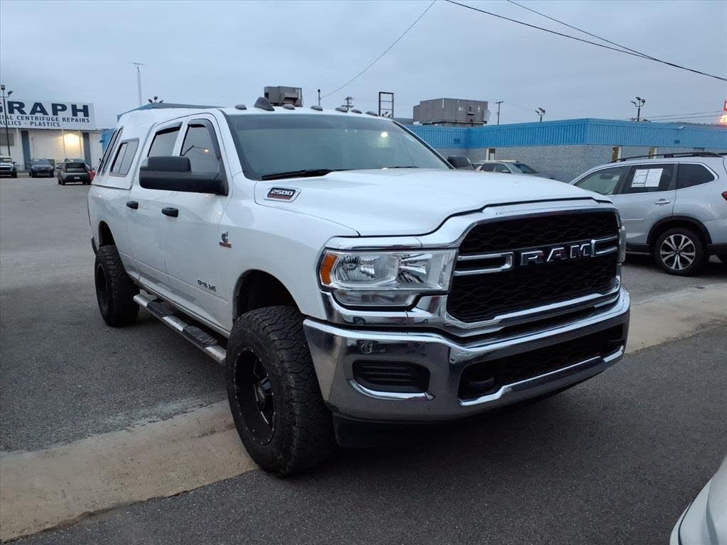 2022 RAM 2500 Tradesman Crew Cab 4WD