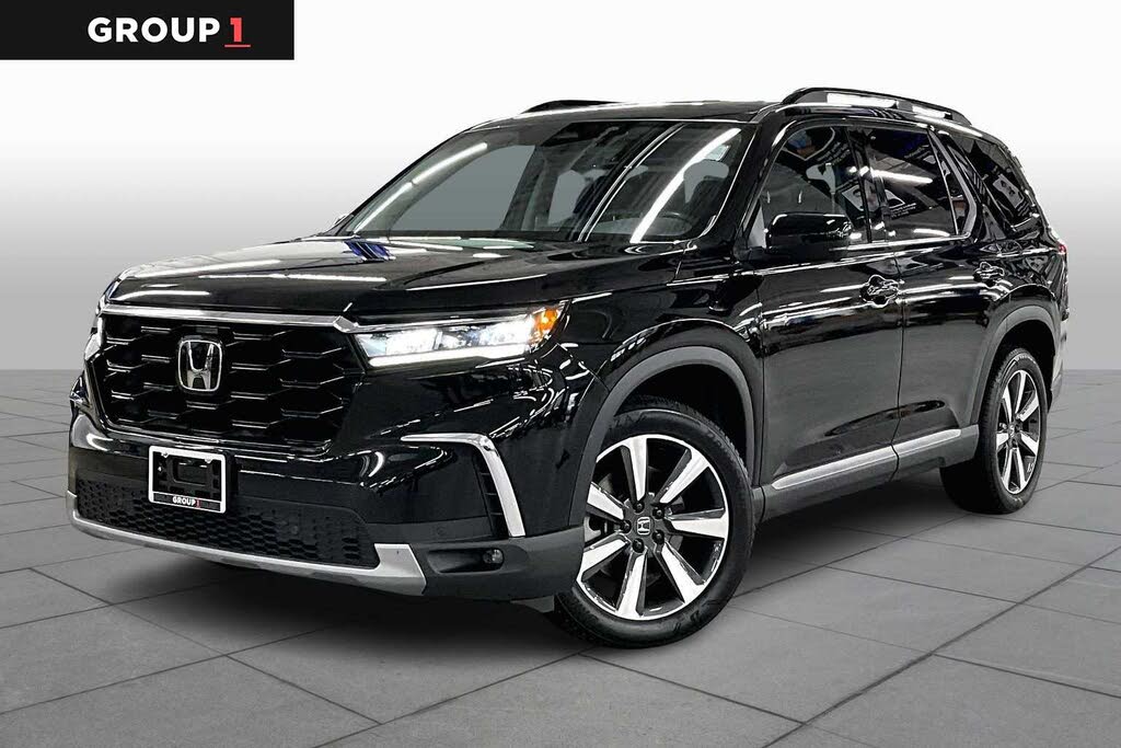 2025 Honda Pilot Touring AWD