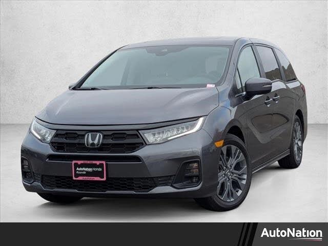 2026 Honda Odyssey Touring FWD