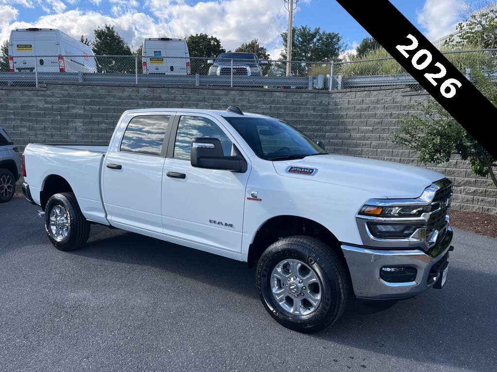 2026 RAM 2500 Big Horn Crew Cab 4WD