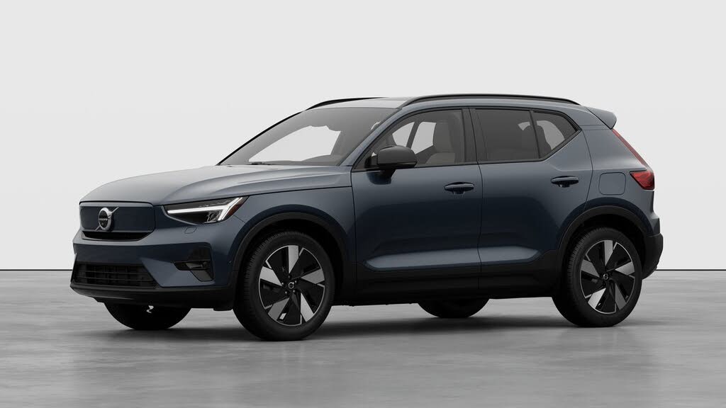 2026 Volvo EX40