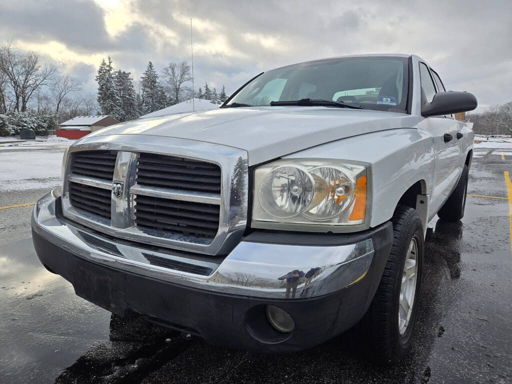 2005 Dodge Dakota SLT Quad Cab RWD