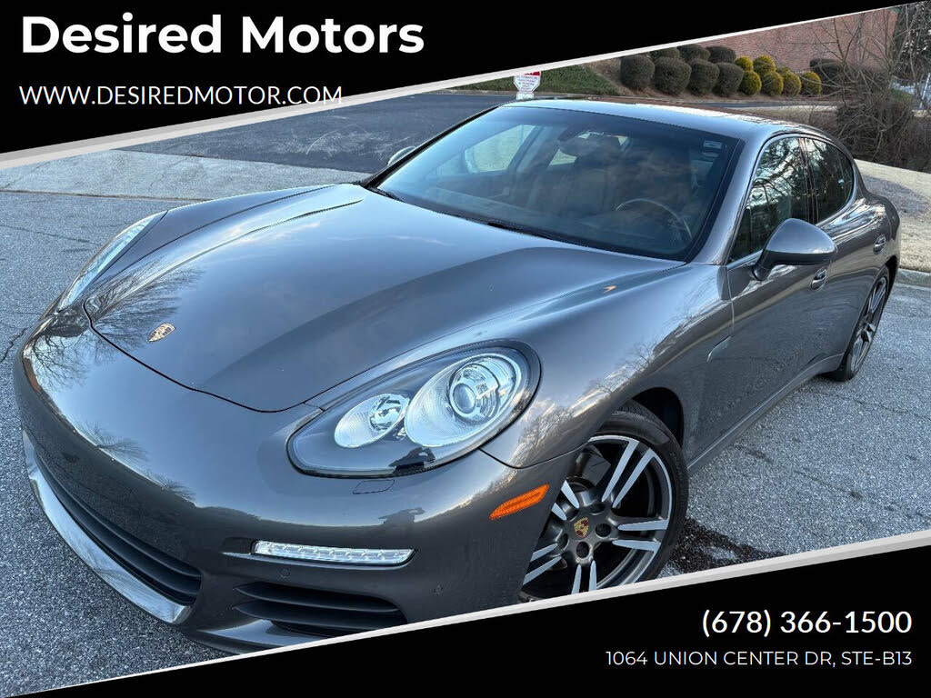 2015 Porsche Panamera Sedan