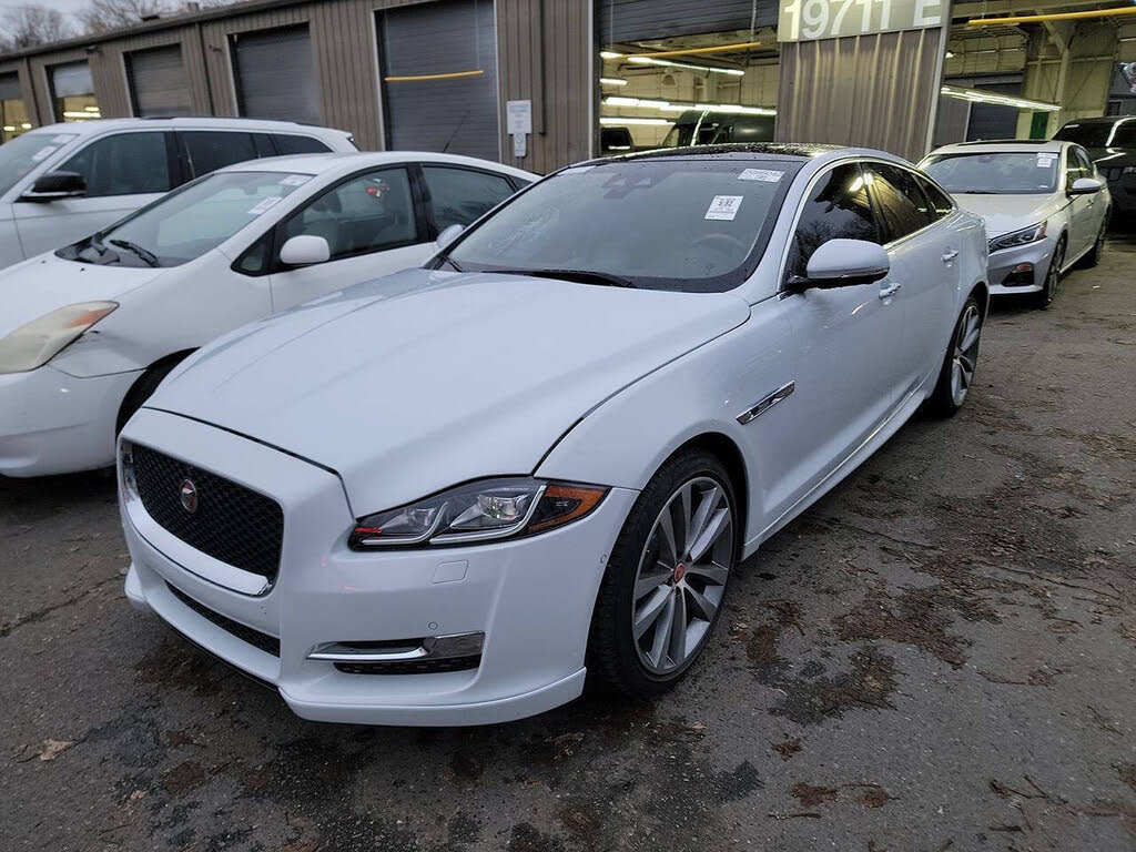 2018 Jaguar XJ-Series XJ R-Sport AWD