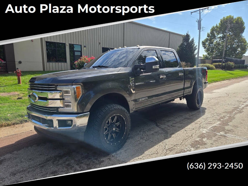 2019 Ford F-250 Super Duty Lariat Crew Cab 4WD