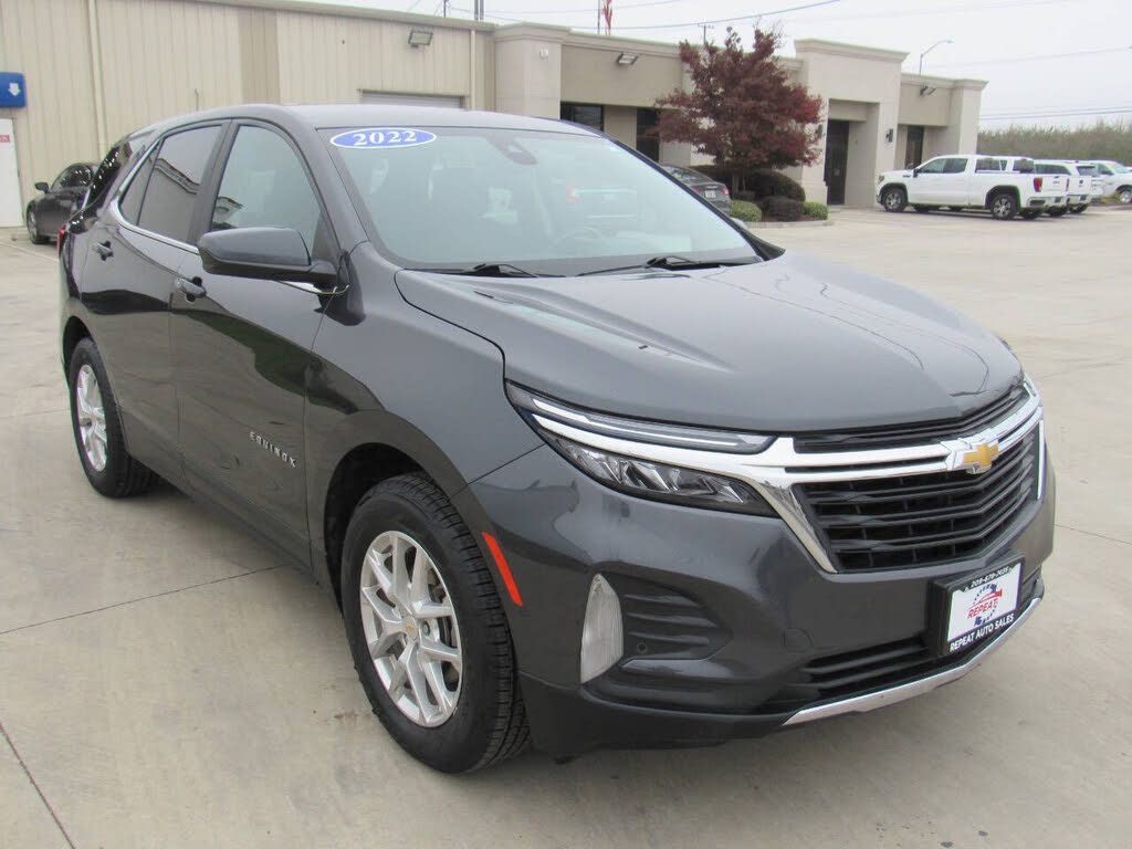 2022 Chevrolet Equinox LT FWD with 1LT