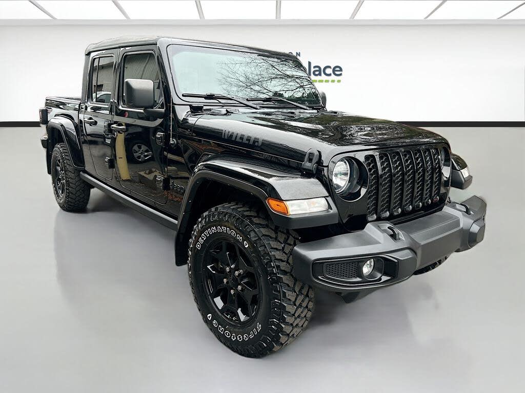 2022 Jeep Gladiator Willys Sport Crew Cab 4WD