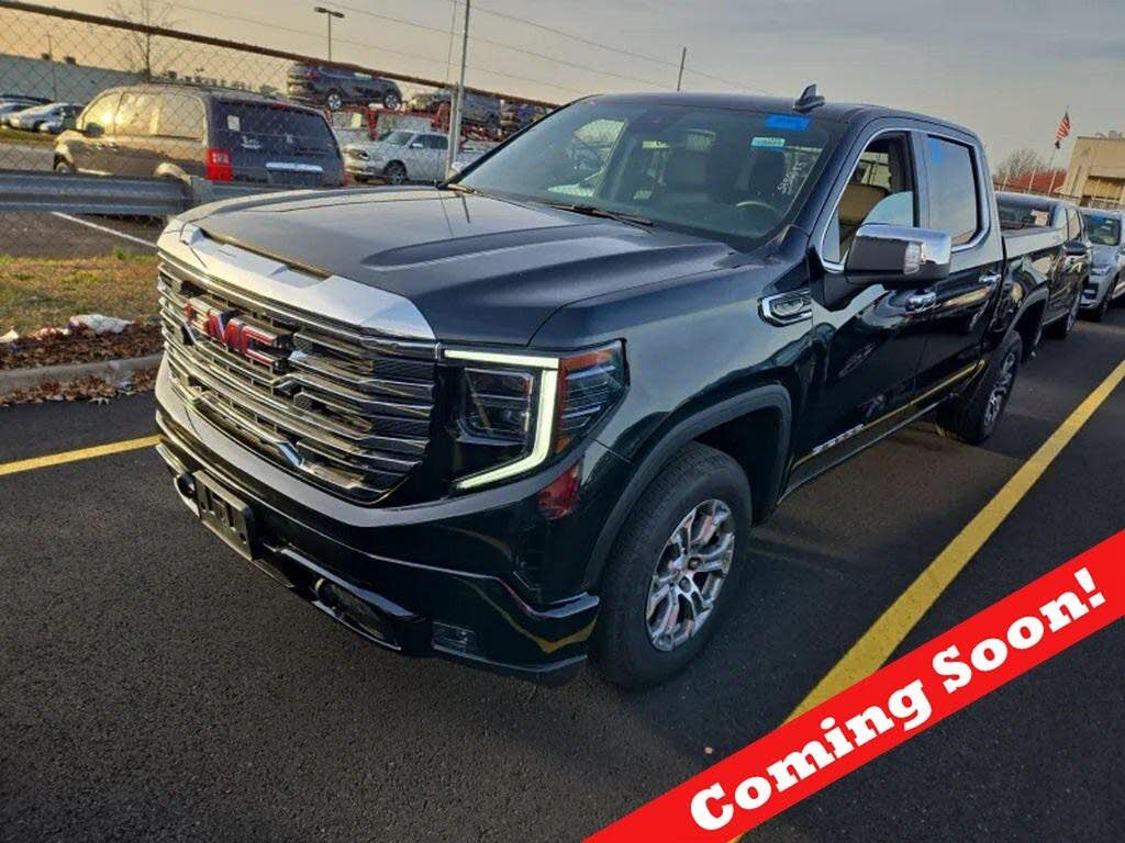 2025 GMC Sierra 1500 SLT Crew Cab 4WD