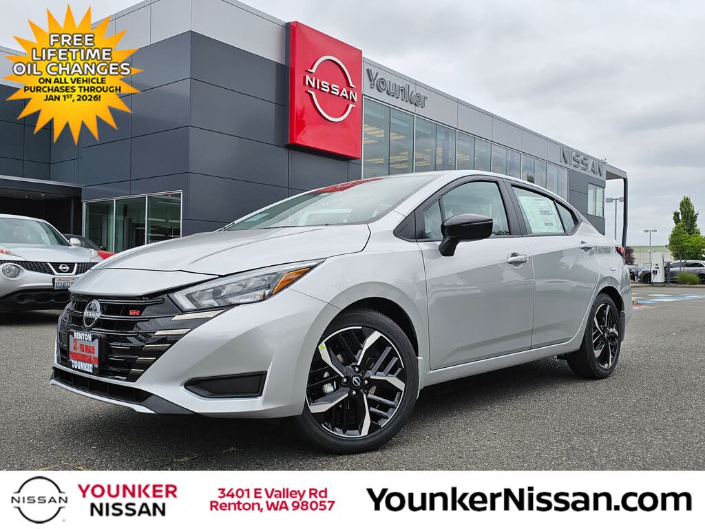 2025 Nissan Versa SR FWD