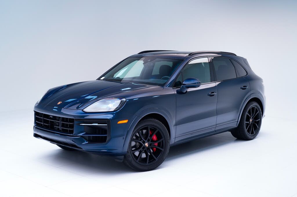 2025 Porsche Cayenne S AWD