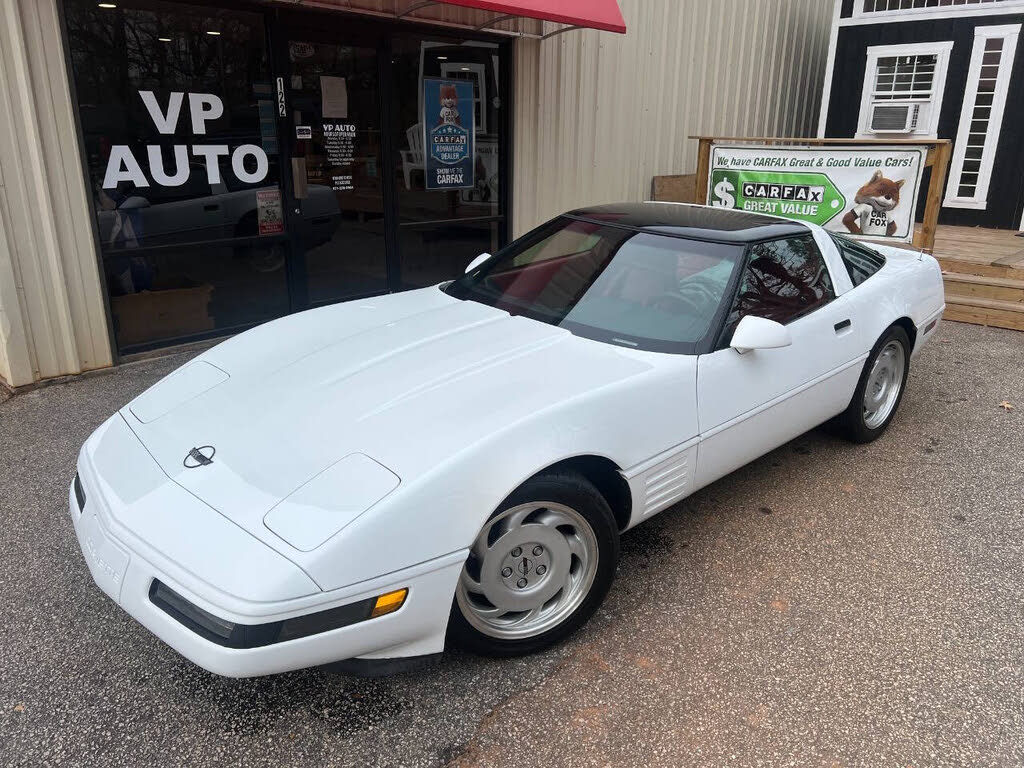 1992 Chevrolet Corvette Coupe RWD