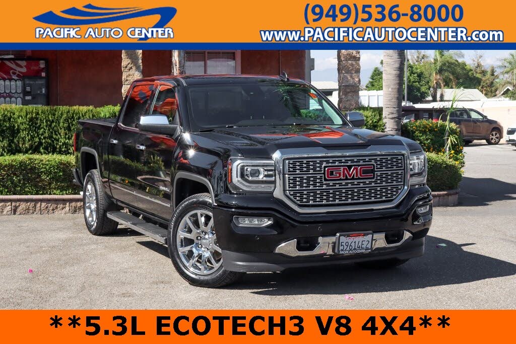 2017 GMC Sierra 1500 Denali Crew Cab 4WD