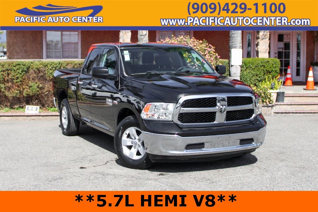 2017 RAM 1500 SLT Quad Cab RWD