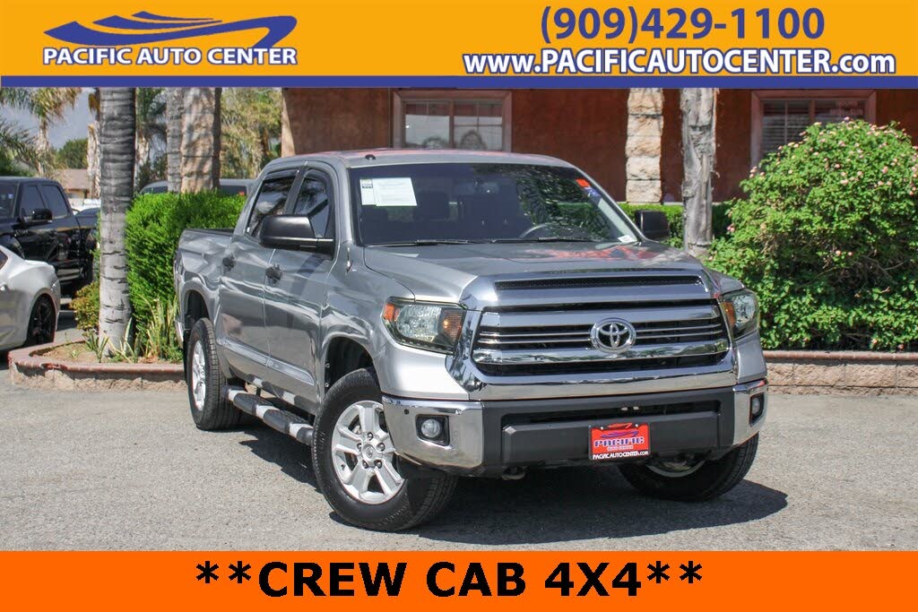 2017 Toyota Tundra SR5 CrewMax 5.7L FFV 4WD