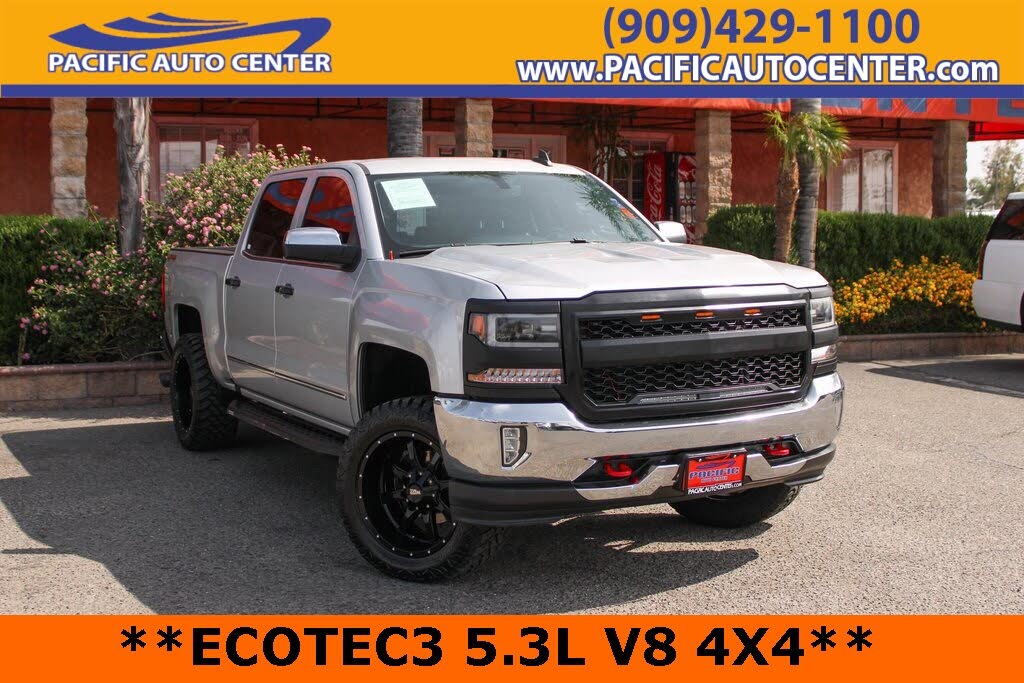 2018 Chevrolet Silverado 1500 LTZ Crew Cab 4WD