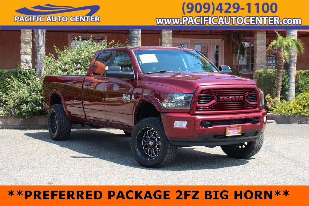 2018 RAM 3500 Big Horn Crew Cab LB 4WD