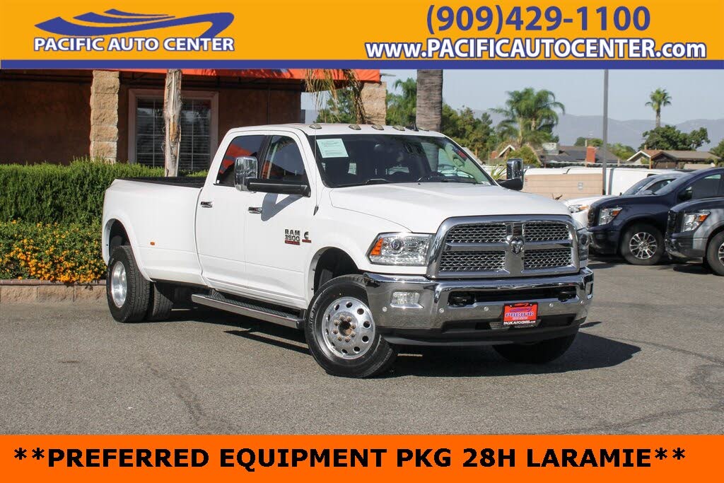 2018 RAM 3500 Laramie Crew Cab LB DRW 4WD