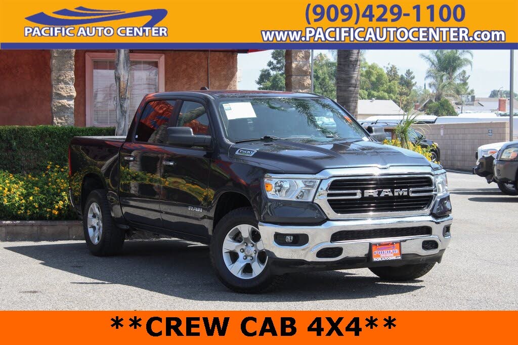2019 RAM 1500 Big Horn Crew Cab 4WD