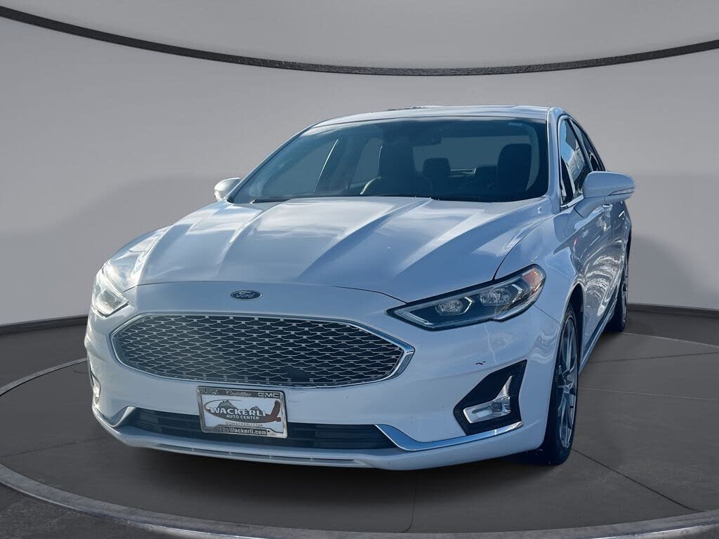 2020 Ford Fusion Hybrid Titanium FWD
