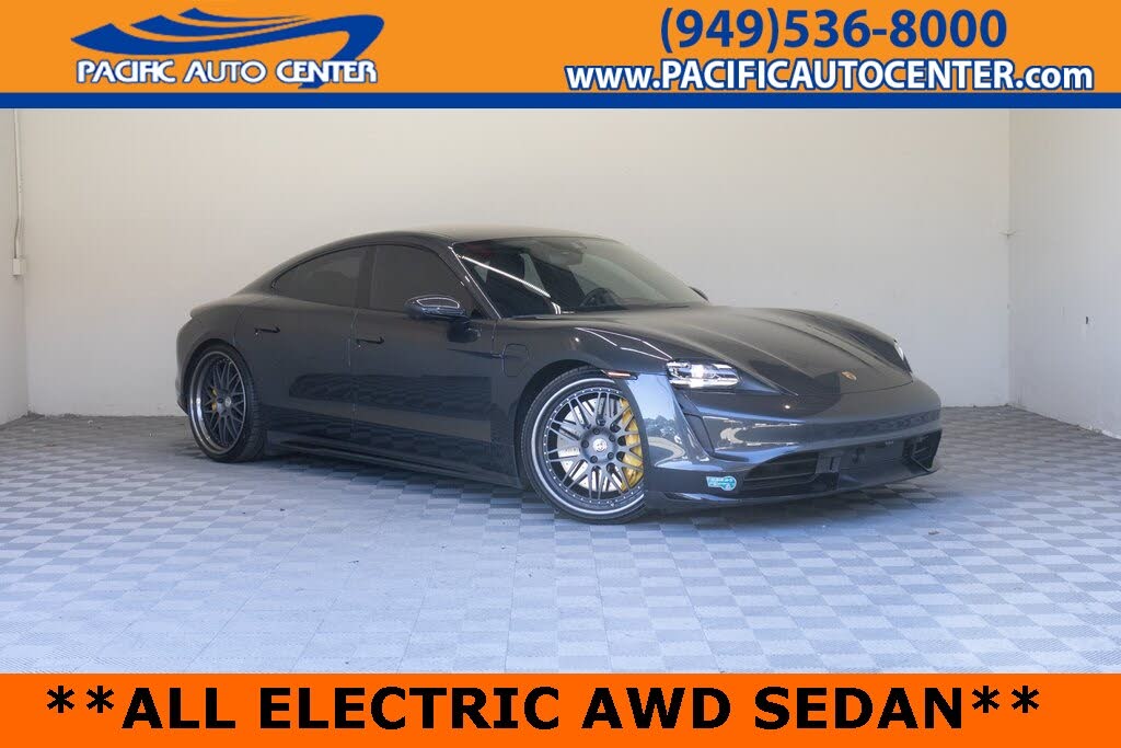 2020 Porsche Taycan Turbo S AWD